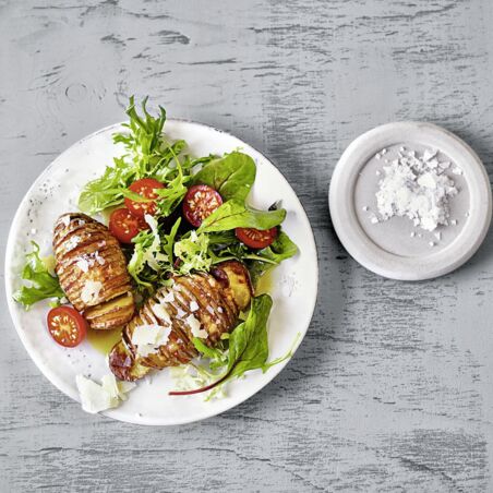 Hasselback-Kartoffeln Hasselback-Kartoffeln