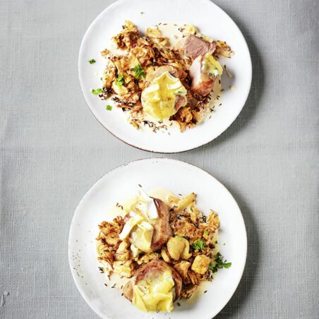 Krautflecken mit Schweinemedaillons Krautflecken mit Schweinemedaillons