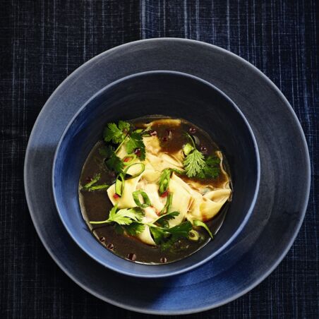 Wan-Tan Suppe mit Garnelen Schweinehack Garnele