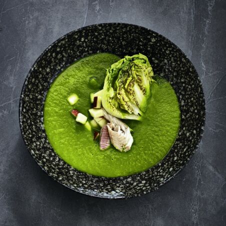 Forelle mit Salatsuppe Forelle mit Salatsuppe