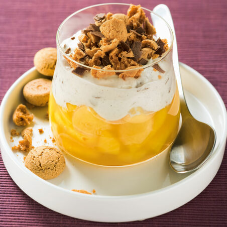 Ananaskompott mit Amaretti Ananaskompott mit Amaretti