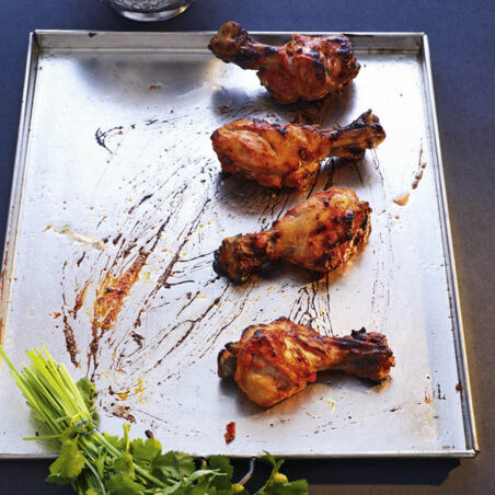 Tandoori-Chicken-Drums mit Korianderdip Tandoori-Chicken-Drums mit Korianderdip