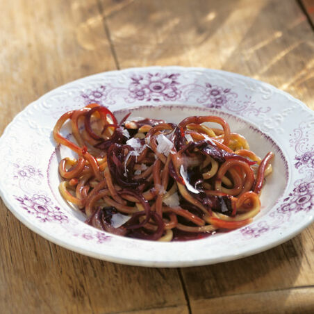 Maccheroni mit Rotweinsauce Maccheroni mit Rotweinsauce