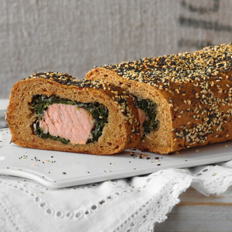 Festtagsbrot mit Lachs Festtagsbrot mit Lachs