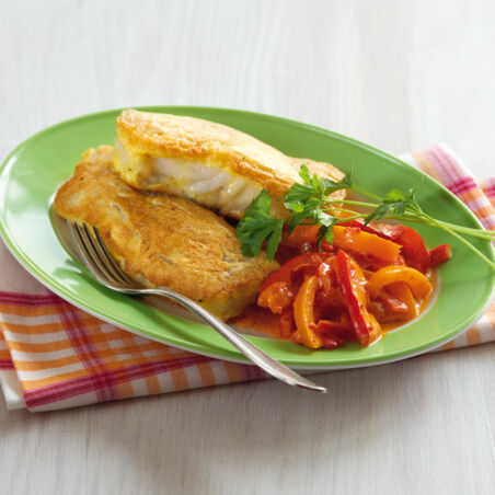 Fisch-Piccata auf Paprikaragout Fisch-Piccata auf Paprikaragout