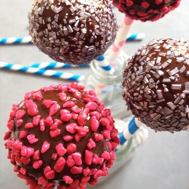 Cake Pops mit Mascarpone und Baileys Cake Pops mit Mascarpone und Baileys