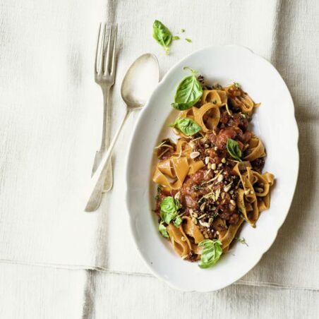 Tomatenpasta mit Tomatensauce Tomatenpasta mit Tomatensauce