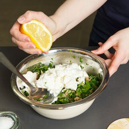 Ravioli mit Ricotta-Lachs-Füllung Ravioli mit Ricotta-Lachs-Füllung