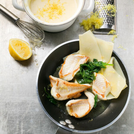 Seezungen-Lasagne mit Zitronen-Béchamel Seezungen-Lasagne mit Zitronen-Béchamel