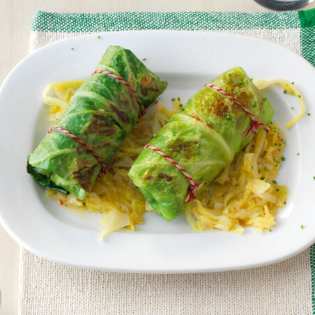 Spitzkohl-Hirse-Rouladen Spitzkohl-Hirse-Rouladen