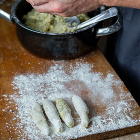 Schupfnudeln-rollen-Utagleiser-Photography-4752