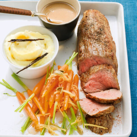 Kalbsfilet mit Cognacsauce und Kardamom-Möhren Kalbsfilet mit Cognacsauce und Kardamom-Möhren