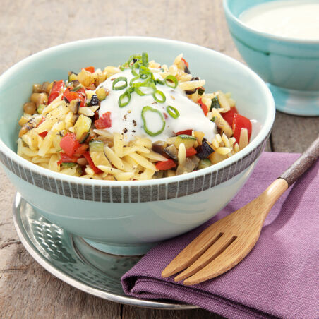 Nudelsalat mit Joghurtsauce Nudelsalat mit Joghurtsauce