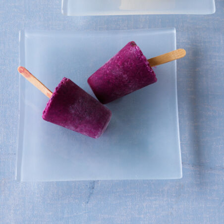 Blaubeereis am Stiel Blaubeereis am Stiel