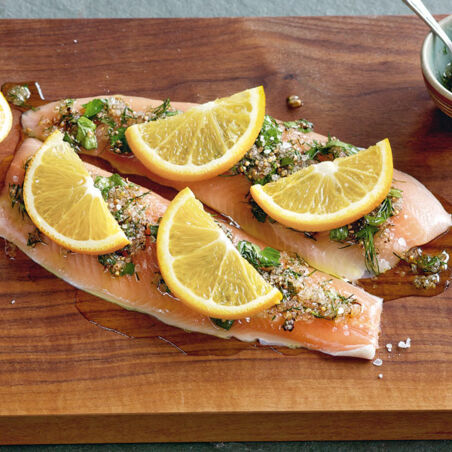 Gebeizter Saibling mit Gewürzen Gebeizter Saibling mit Gewürzen