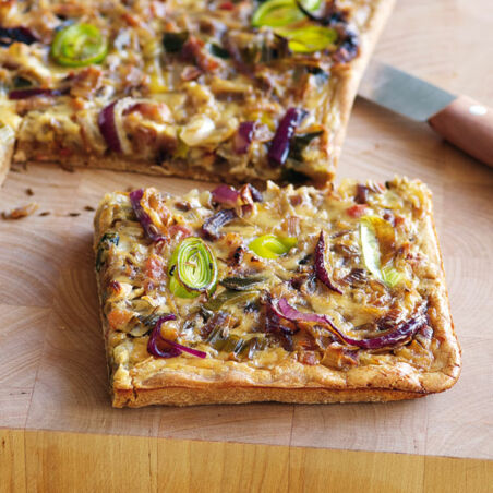 Viererlei-Zwiebelkuchen Viererlei-Zwiebelkuchen