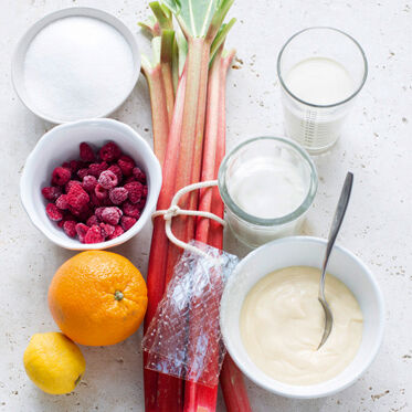 Joghurtmousse mit Kompott Joghurtmousse mit Kompott