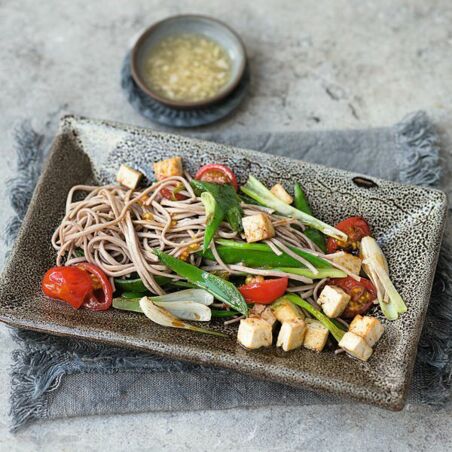 Teriyaki-Tofu mit Zuckerschoten Teriyaki-Tofu mit Zuckerschoten