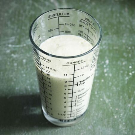 Avocado-Smoothie mit Banane Avocado-Smoothie mit Banane