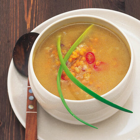 Rote Linsensuppe mit Ingwer und Fenchel Rote Linsensuppe mit Ingwer und Fenchel