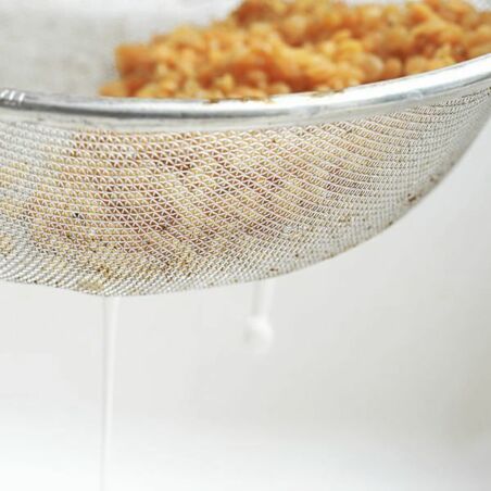 Möhren-Orangen-Suppe mit Linsen Möhren-Orangen-Suppe mit Linsen