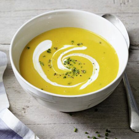Kürbissuppe mit saurer Sahne Kürbissuppe mit saurer Sahne