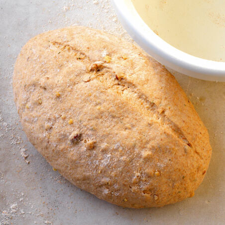 Kräuter-Nuss-Brot Kräuter-Nuss-Brot