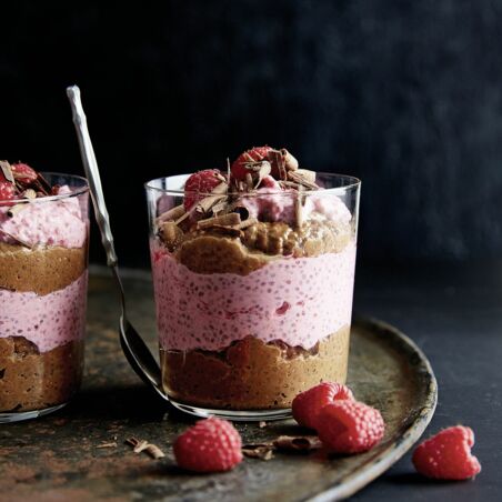 Schoko-Himbeer-Pudding mit Chia-Samen Schoko-Himbeer-Pudding mit Chia-Samen