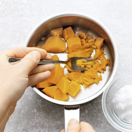 Süßkartoffel-Hefezopf ohne Zucker Süßkartoffel-Hefezopf ohne Zucker