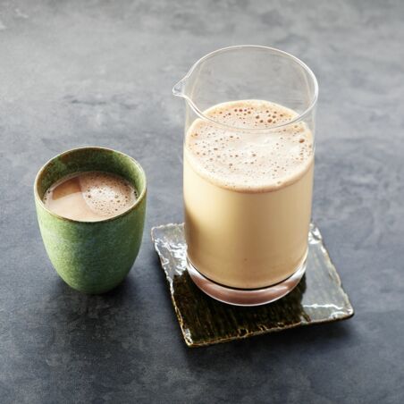 Selbst gemachter Nussdrink Selbst gemachter Nussdrink