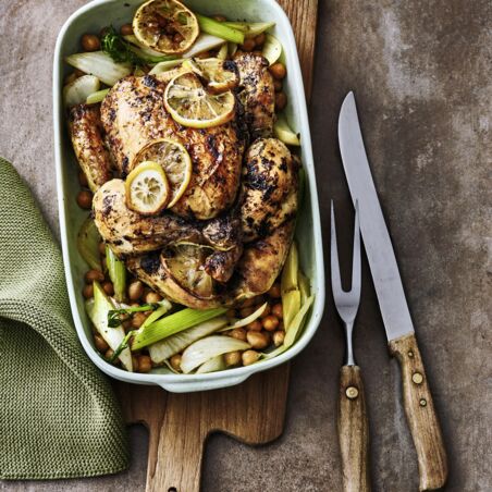 Provenzalisches
Fenchel-Zitronen-Hähnchen Provenzalisches
Fenchel-Zitronen-Hähnchen