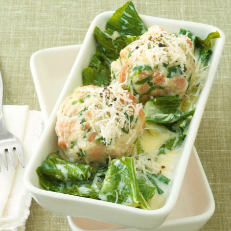 Semmelknödel mit Mangoldgemüse Semmelknödel mit Mangoldgemüse