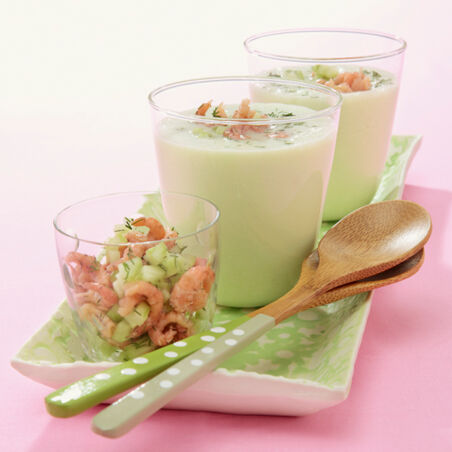 Eisgekühlte Gurkensuppe Eisgekühlte Gurkensuppe