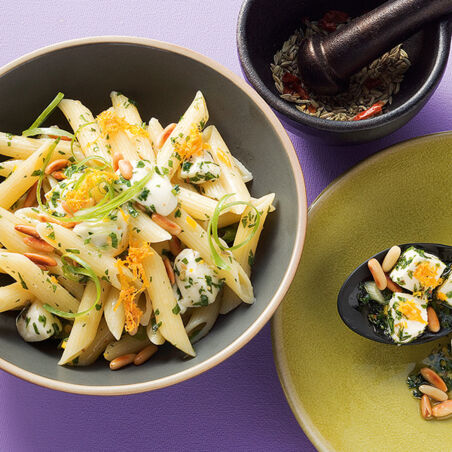 Pasta mit Orangenmozzarella Pasta mit Orangenmozzarella