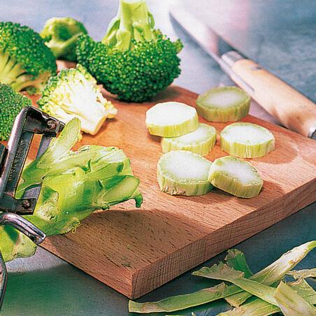Brokkoli mit Kokos und Garam Masala Brokkoli mit Kokos und Garam Masala