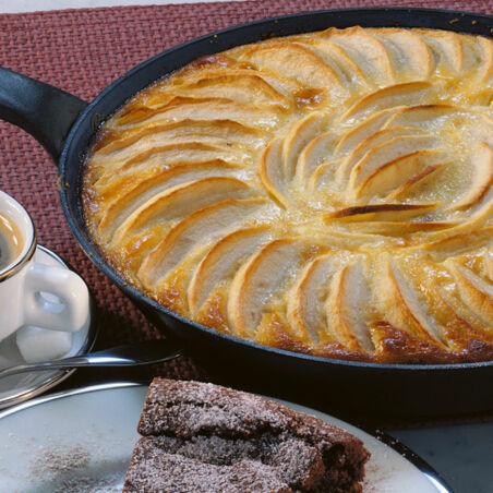 Apfelpfanne mit Sahneguss Apfelpfanne mit Sahneguss
