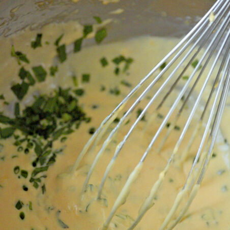 85-Grad-Spargel mit Kartoffeln und Sauce béarnaise 85-Grad-Spargel mit Kartoffeln und Sauce béarnaise