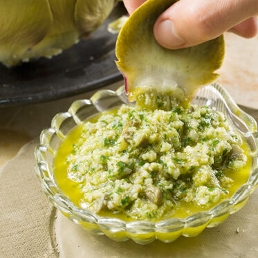Artischocken mit Salsa verde Artischocken mit Salsa verde