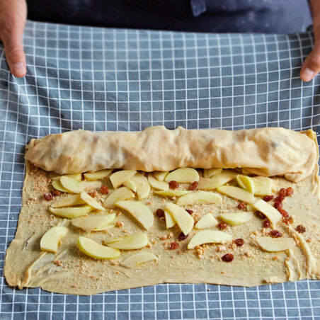 Grundrezept Strudelteig Grundrezept Strudelteig