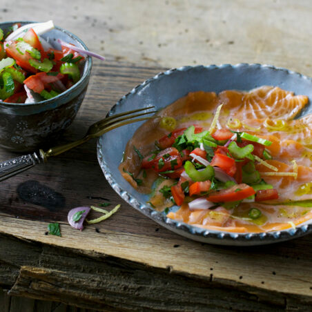Lachs-Ceviche mit Salsa Lachs-Ceviche mit Salsa