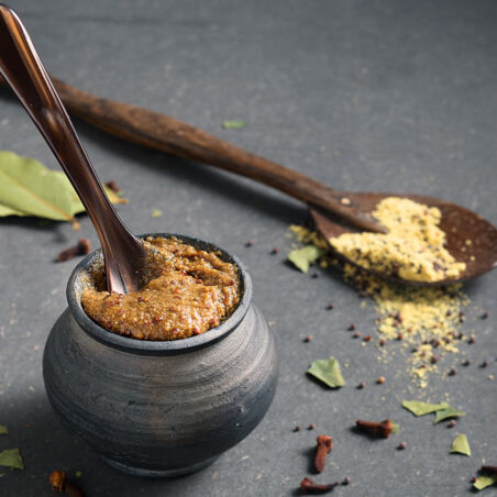 Scharfer Senf Scharfer Senf