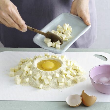 Das Knusperstück: glutenfreier Mürbeteig Das Knusperstück: glutenfreier Mürbeteig