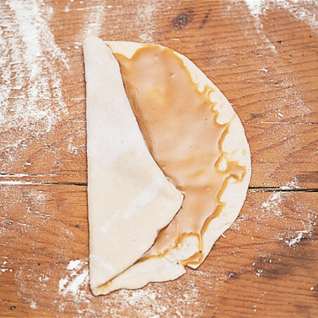 Tahin-Schnecken mit Sesam Tahin-Schnecken mit Sesam