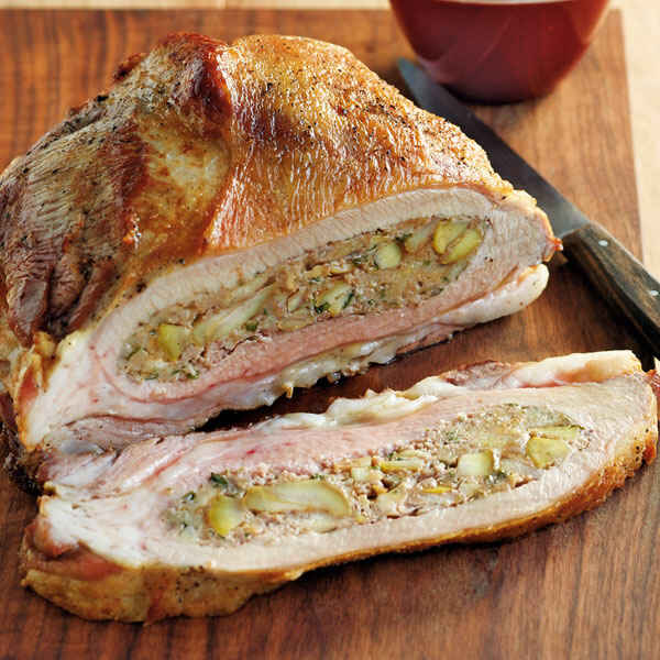 Kalbsbrust mit Maroni-Füllung Rezept | Küchengötter Kalbsbrust mit Maroni-Füllung Rezept | Küchengötter