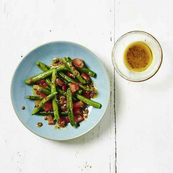 Grüne Bohnen, Tomaten, Thymian Rezept | Küchengötter Grüne Bohnen, Tomaten, Thymian Rezept | Küchengötter