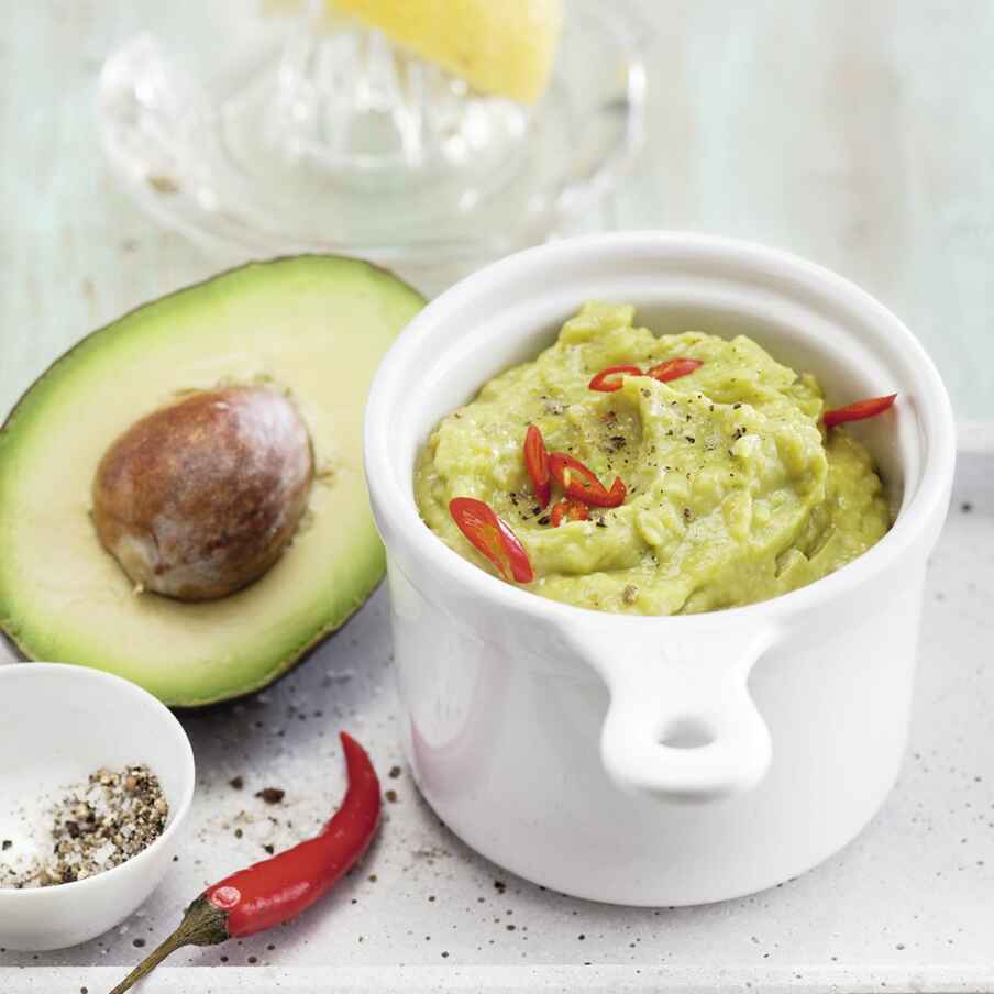 Avocado-Aprikosen-Dip Rezept (Low Carb) | Küchengötter Avocado-Aprikosen-Dip Rezept (Low Carb) | Küchengötter