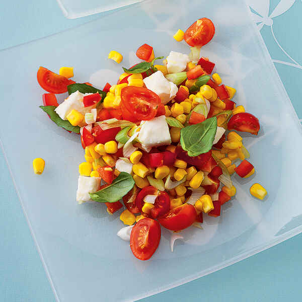 Maissalat mit Mozzarella Rezept | Küchengötter Maissalat mit Mozzarella Rezept | Küchengötter