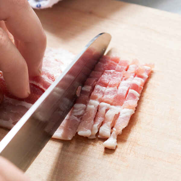 Krautsalat mit geräuchertem Speck Rezept | Küchengötter Krautsalat mit geräuchertem Speck Rezept | Küchengötter