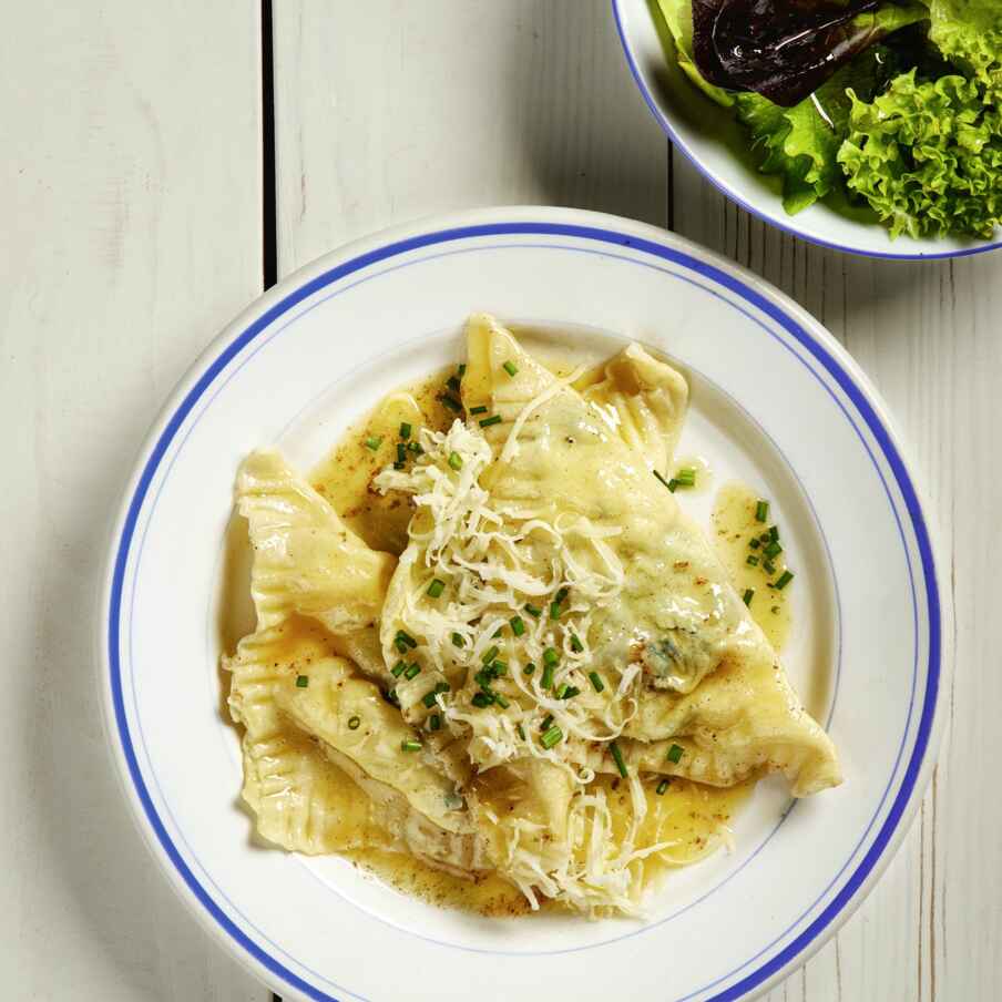 Schlutzkrapfn mit Bergkas Rezept | Küchengötter Schlutzkrapfn mit Bergkas Rezept | Küchengötter