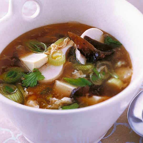 Sauer-scharfe Suppe Rezept | Küchengötter Sauer-scharfe Suppe Rezept | Küchengötter